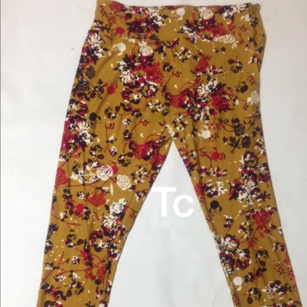 Mustard Disney tc floral leggings
